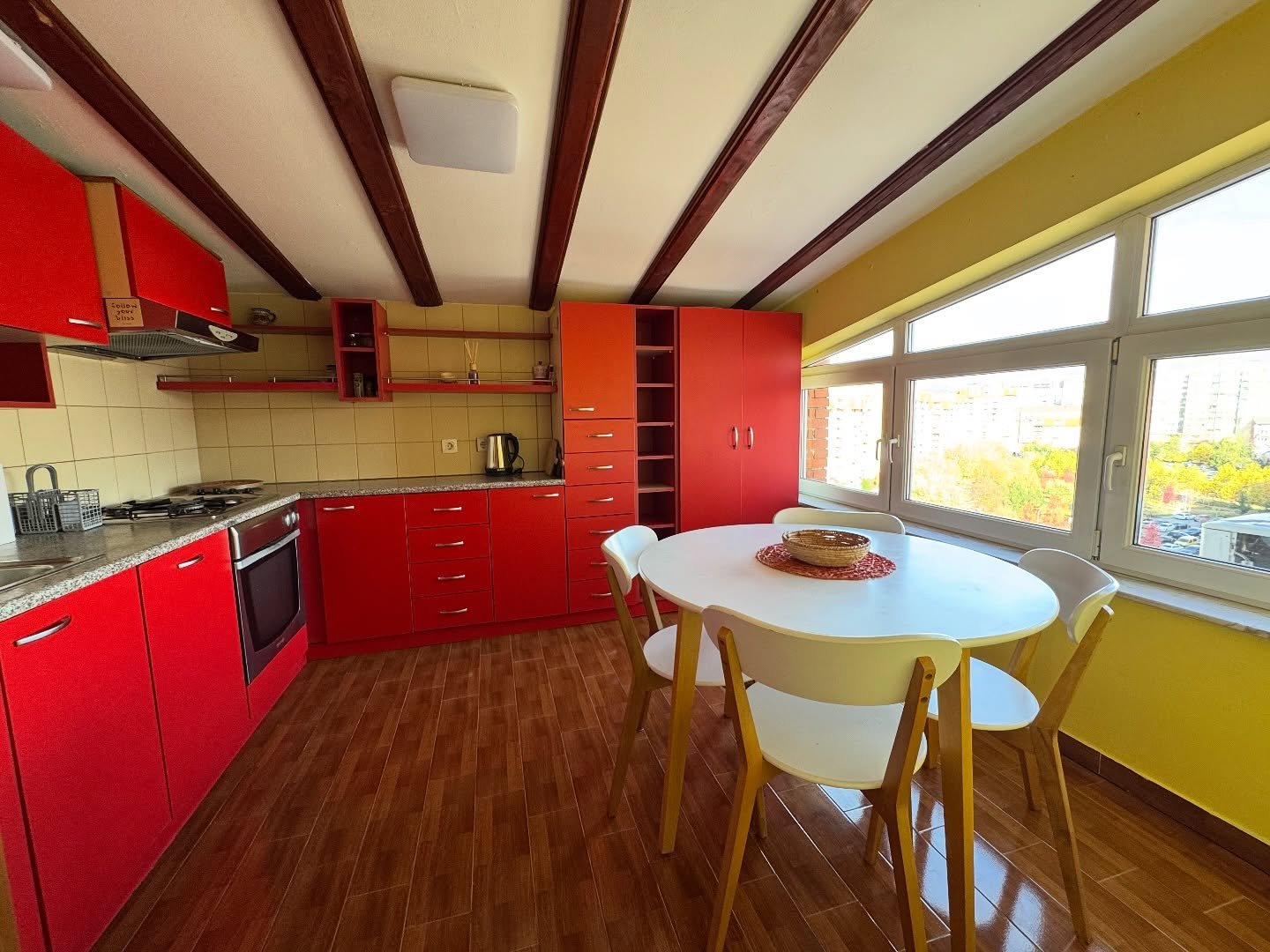 569219322_18300284455258391_8563415627565658845_n