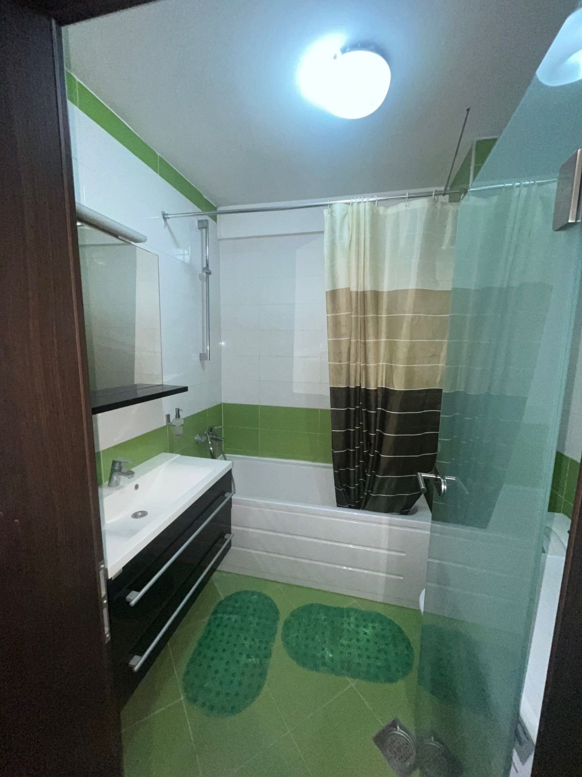 4a47eacd-4667-403d-88c1-26ea7089f37c