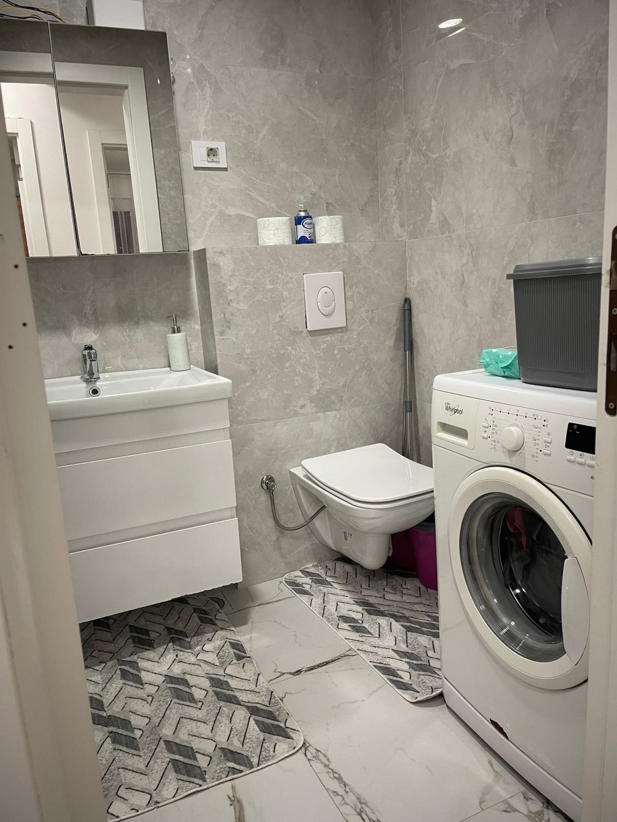 6153d21a-ebf5-4604-88bb-b367127cacd0