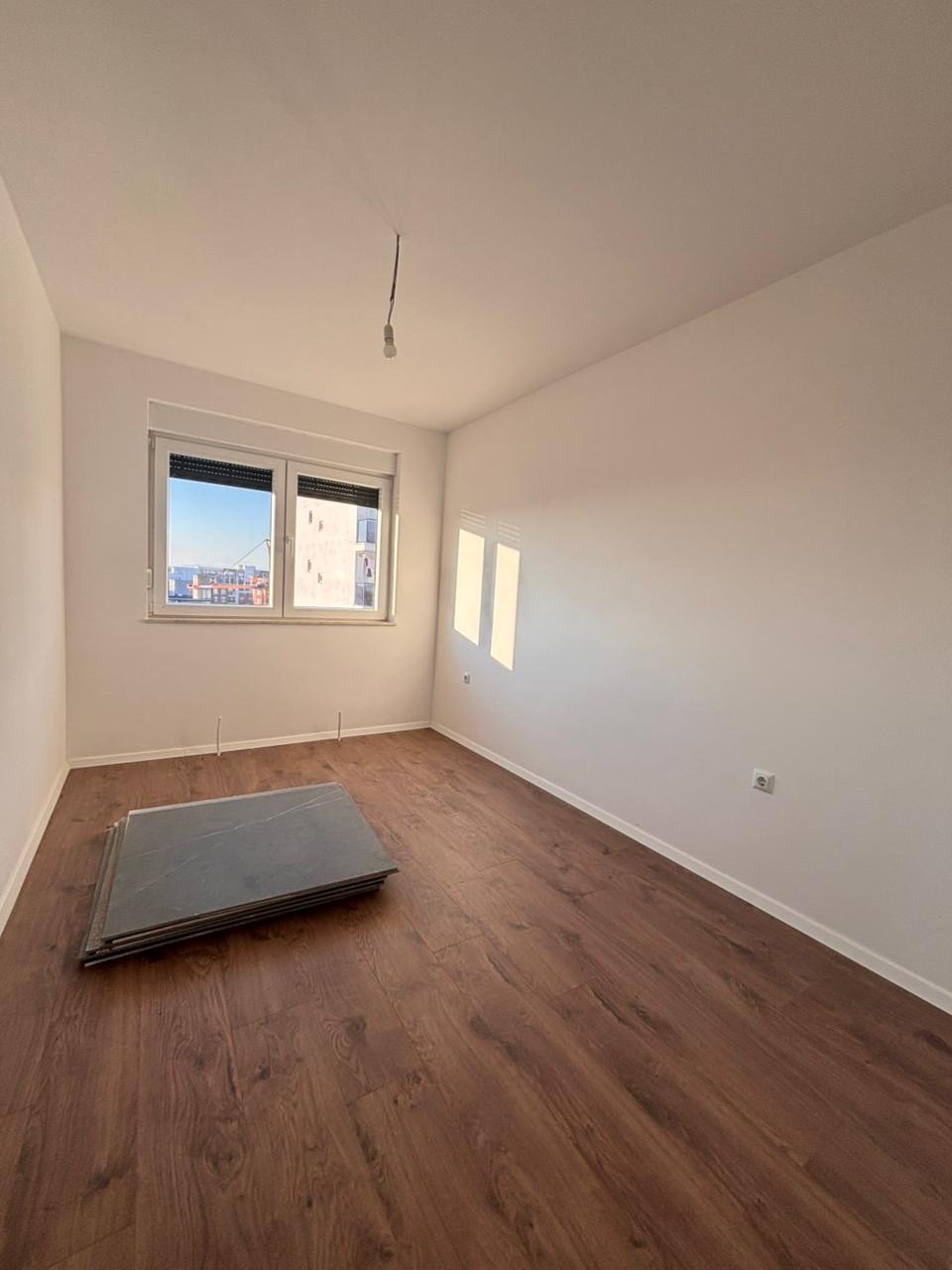 8fe35adf-43d4-48e2-b90a-434f8f2f5cf6