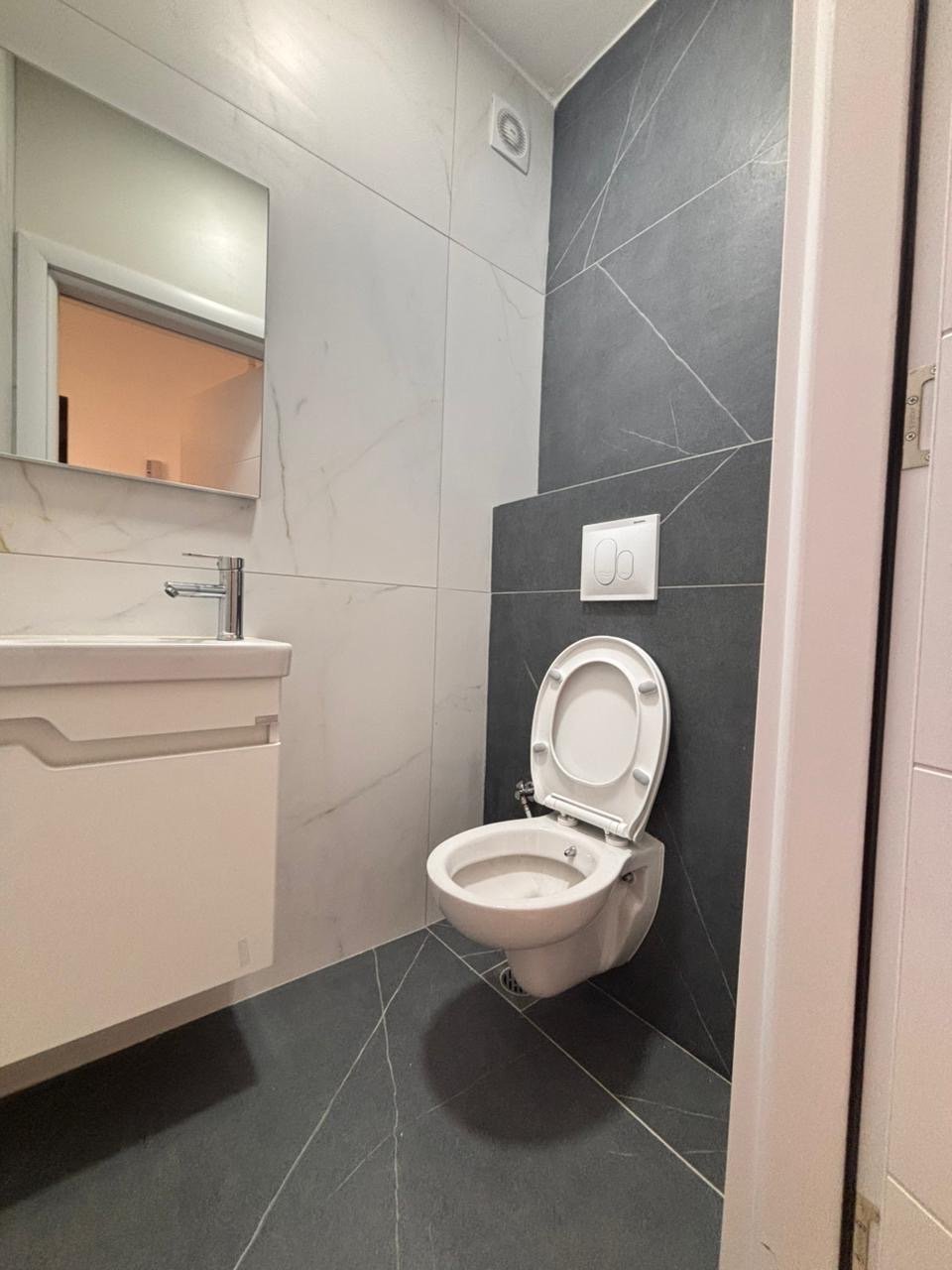 f34602f9-5694-4a39-bc53-f95471f03863